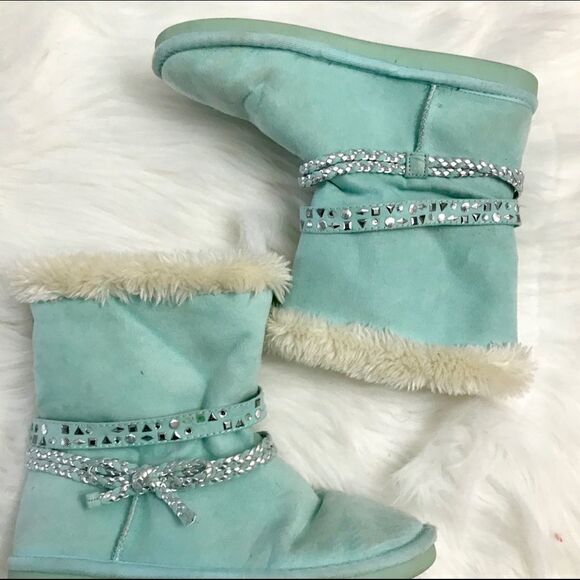 Girls studded boots  - Picture 1 of 7